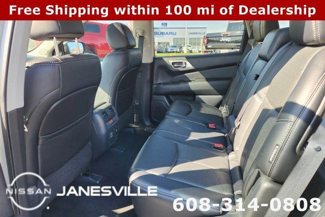 2018 Nissan Pathfinder Platinum for sale in Janesville, WI – photo 26