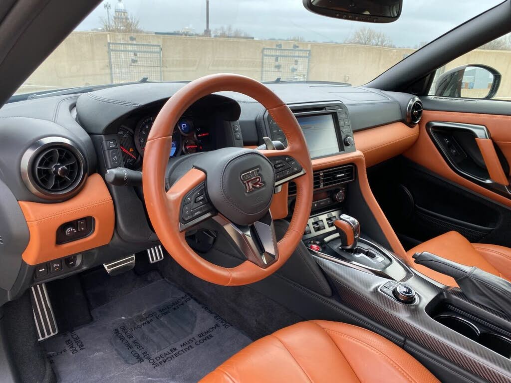 2017 Nissan GT-R Premium for sale in Springfield, IL – photo 32