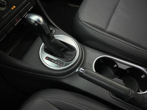 2012 VW Volkswagen Beetle 2.5L Hatchback 2D hatchback Black -... for sale in Hartford, CT – photo 21