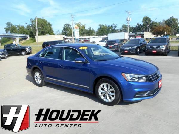 2016 Volkswagen Passat 4dr Sdn 1 8T Auto S PZEV - - by for sale in Marion, IA