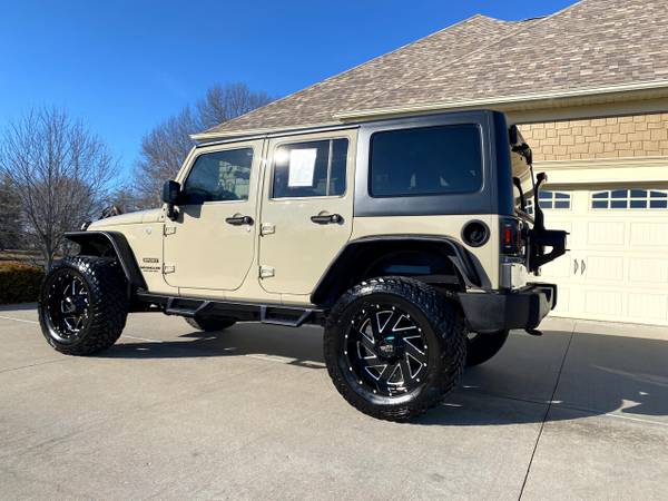 2017 Jeep Wrangler Unlimited Sport 4x4 - - by dealer for sale in Clinton, MO – photo 6