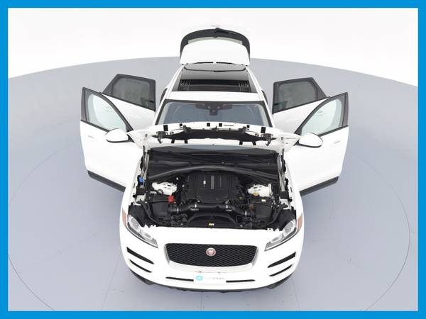 2017 Jag Jaguar FPACE 35t Premium Sport Utility 4D suv White for sale in NEW YORK, NY – photo 22