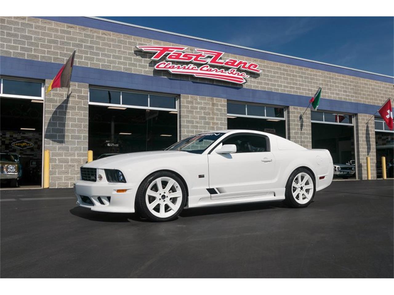 2005 Ford Mustang for sale in St. Charles, MO – photo 4