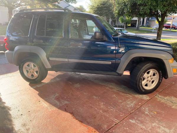 ***MUST SELL 2005 JEEP LIBERTY 4x4 LIMITED $2500 O.B.O.*** - cars &... for sale in Clermont, FL – photo 10