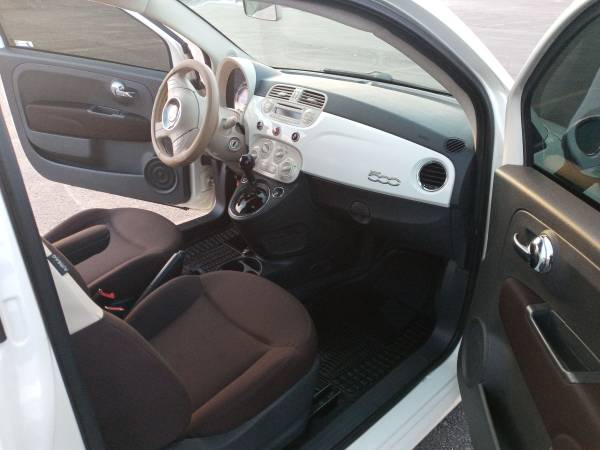 2012 Fiat 500, 68200 miles, no problems, 6, 300 - - by for sale in Oak Forest, IL – photo 11