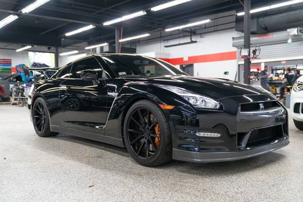 2016 Nissan GT-R - Financing Available! PRICED TO SELL TODAY!! for sale in Waltham, MA – photo 9