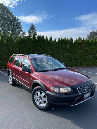 Volvo Tech owned 2001 XC70 for sale in Cornelius, OR