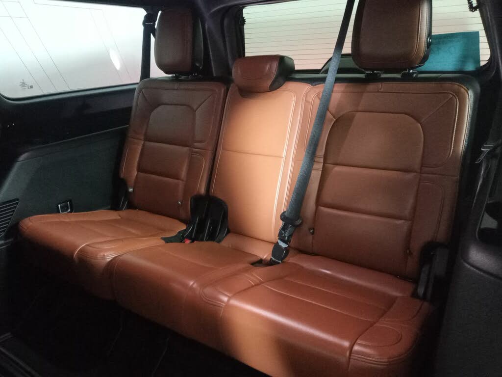 2020 Lincoln Navigator Reserve 4WD for sale in Mitchell, SD – photo 13