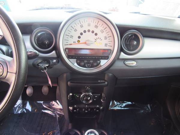 2011 MINI Hardtop - Financing Available! - cars & trucks - by dealer... for sale in Colorado Springs, CO – photo 17