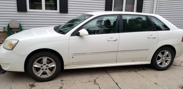 2006 chevy Malibu maxx for sale in Wrightstown, WI