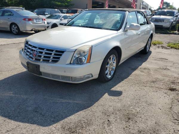 2010 Cadillac DTS Luxury Collection 4dr Sedan - - by for sale in Hollywood, FL – photo 8