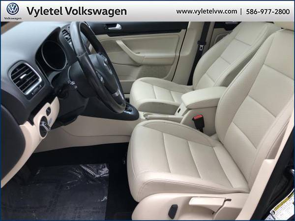2013 Volkswagen Jetta SportWagen wagon 4dr DSG TDI w/Sunroof for sale in Sterling Heights, MI – photo 18