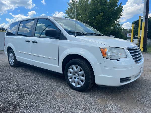 2008 Chrysler Town & Country for sale in Euless, TX