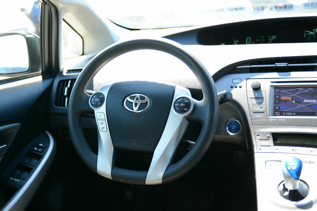 2013 Toyota Prius Three for sale in Seattle, WA – photo 9