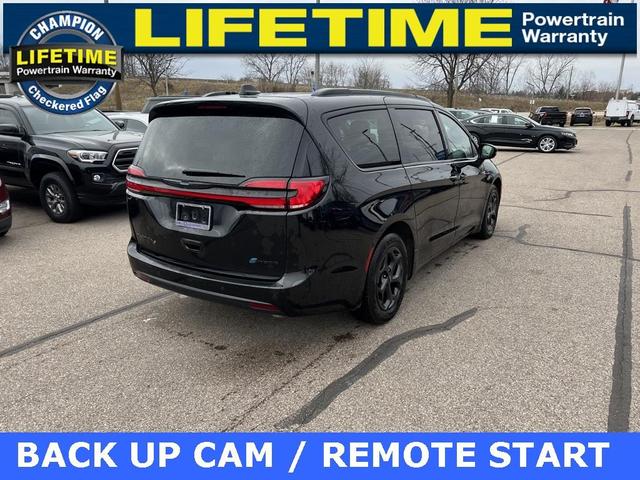 2021 Chrysler Pacifica Hybrid Touring L for sale in Howell, MI – photo 4