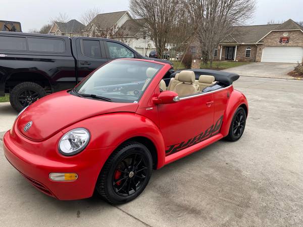 2004 VW Tubo Beetle Convertible - low miles - - by for sale in Knoxville, TN – photo 18