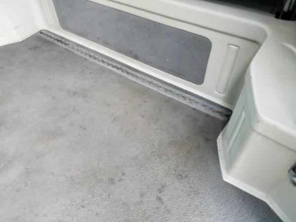 WHEELCHAIR ACCESSIBLE SIDE ENTRY VAN! ONLY 46K MILES!! - cars &... for sale in Shelby, NC – photo 14