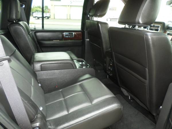 2011 Lincoln Navigator One Owner** for sale in New Haven, CT – photo 13