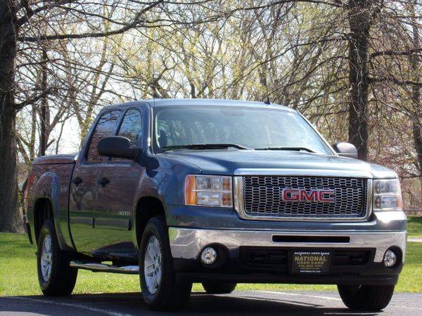 2010 GMC Sierra 1500 SLE Crew Cab 4WD for sale in Madison , OH – photo 2