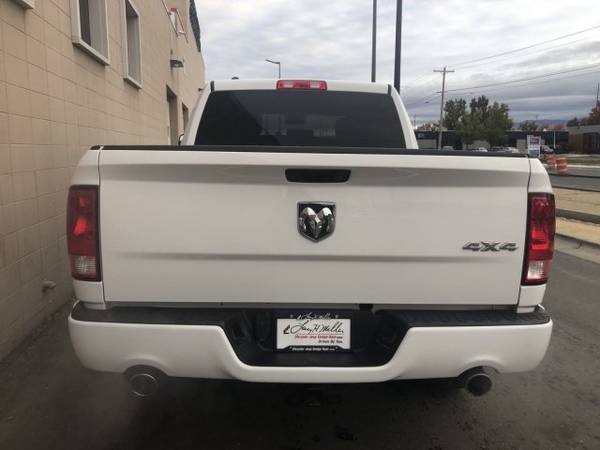 2017 Ram 1500 Crew Cab Express 4x4 ONE OWNER! TOW PKG! for sale in Boise, ID – photo 3
