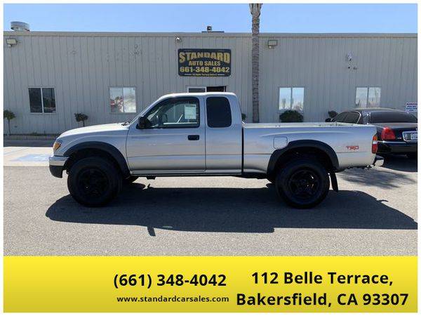 2004 Toyota Tacoma Xtracab PreRunner Pickup 2D 6 ft for sale in Bakersfield, CA