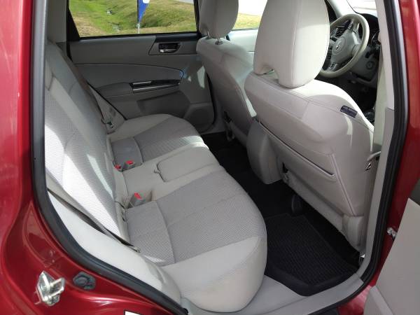 2012 Subaru Forester 2 5x Premium - - by dealer for sale in west union, IA – photo 14