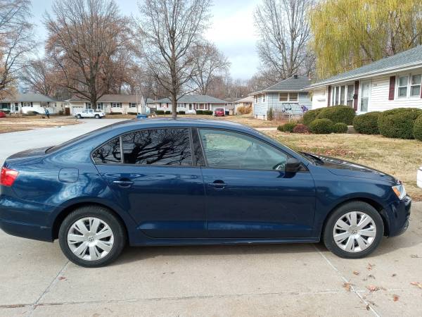 2011 Volkswagen Jetta - cars & trucks - by owner - vehicle... for sale in Florissant, MO
