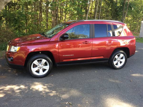 2011 JEEP COMPASS 4X4 NORTH EDITION ** ONE OWNER **EXCELLENT CONDITION for sale in Belchertown, MA