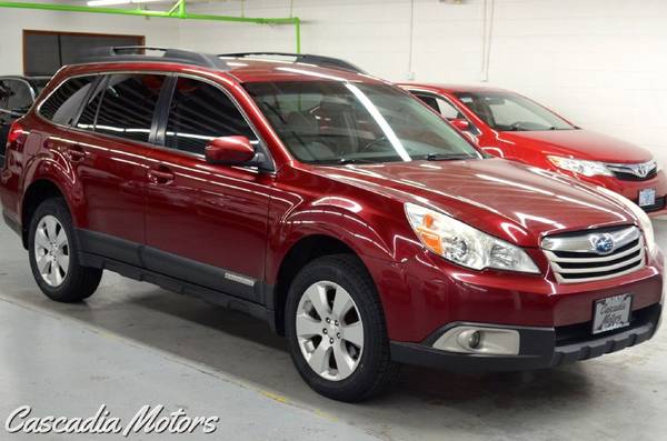 2011 Subaru Outback 2.5i Premium - Leather Upholstery - Heated Seats... for sale in Portland, OR – photo 3