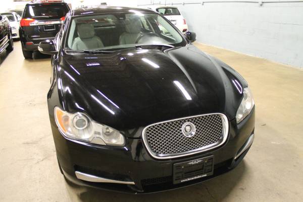 2009 Jaguar XF Premium Luxury - Loaded, Low Miles for sale in Addison, IL – photo 8