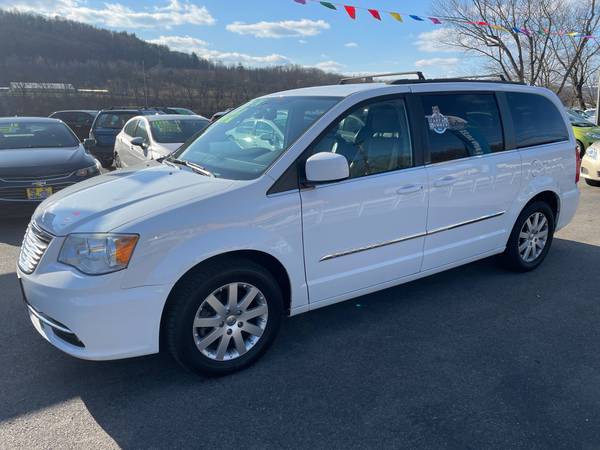 2014 Chrysler Town + Country Touring ***1-OWNER***LOADED - DVD*** -... for sale in Owego, NY – photo 3