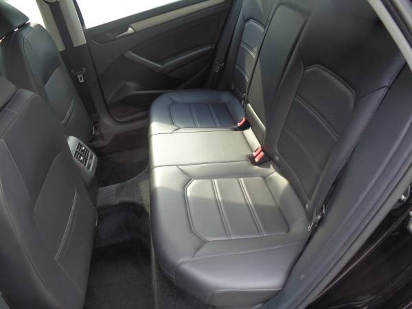 2015 Volkswagen Passat SE, Leather, 96,000 Miles Good On Fuel for sale in Waynesboro, PA – photo 24
