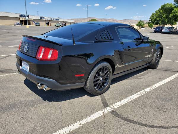 2012 Ford Mustang v6 premium for sale in Yakima, WA – photo 4