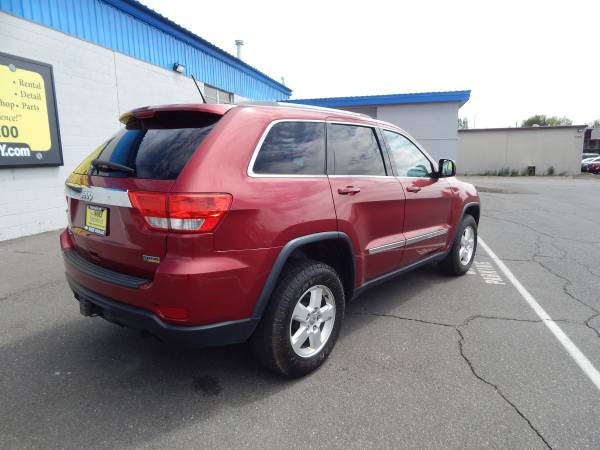 **2012 Jeep Grand Cherokee Laredo 4X4** *PRICED FOR QUICK SALE* for sale in Ellensburg, ID – photo 4