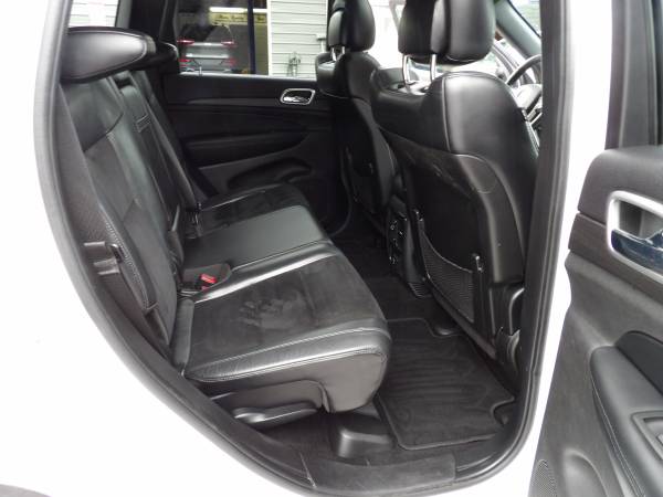 2015 JEEP GRAND CHEROKEE ALTITUDE 4x4 - - by dealer for sale in St. Albans, VT – photo 12