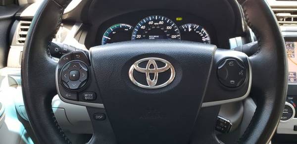 * * * 2013 Toyota Camry XLE Hybrid Sedan 4D * * * for sale in Saint George, UT – photo 10