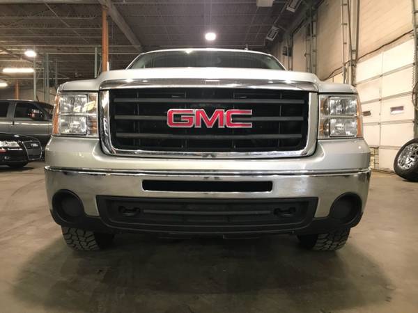2010 GMC Sierra 1500 4x4 Flex Fuel Z71,114k miles,We take all trades for sale in Cleveland, OH – photo 5