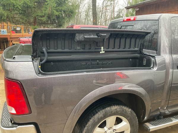 2015 Ram 1500 Outdoorsman 4WD: 113k miles - cars & trucks - by owner... for sale in Grass Lake, MI – photo 7