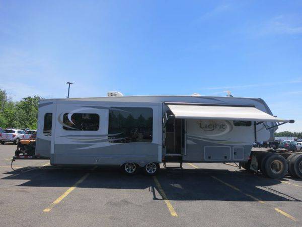 2015 Open Range RV Light 319RLS EVERYONE WELCOME!! for sale in Walden, NY – photo 14