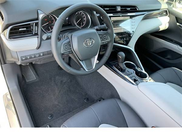 2020 Toyota Camry XLE / $2,668 below Retail! for sale in Scottsdale, AZ – photo 9