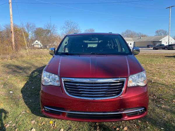 2012 CHRYSLER TOWN & COUNTRY - cars & trucks - by owner - vehicle... for sale in saginaw, MI – photo 2