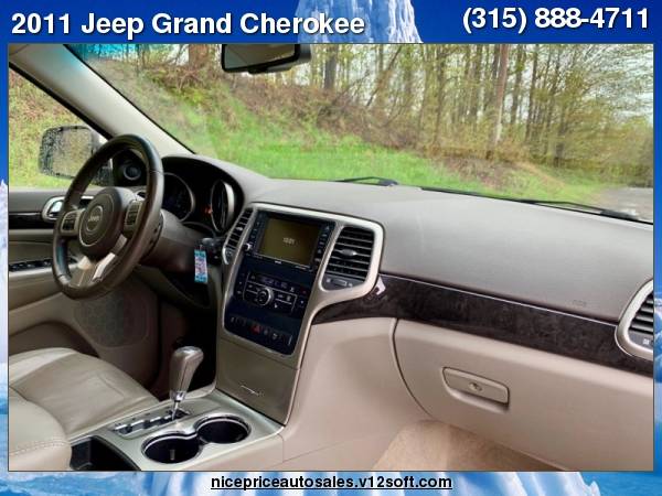 2011 Jeep Grand Cherokee 4WD 4dr Laredo for sale in new haven, NY – photo 14