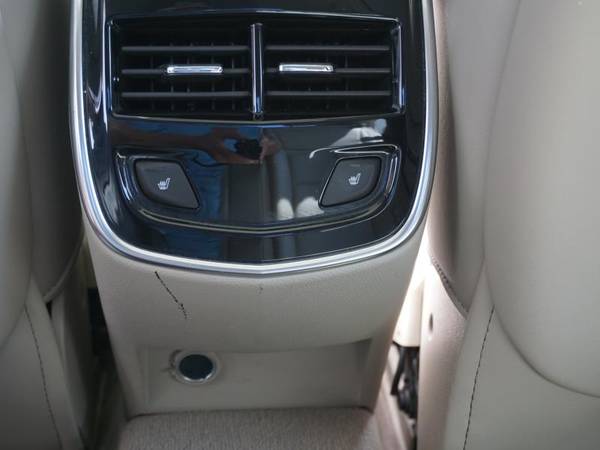 2014 Caddy Cadillac XTS Luxury FWD sedan Silver Coast Metallic -... for sale in Baton Rouge , LA – photo 14