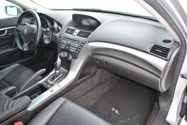 2009 ACURA TL V6 LEATHER MOONROOF RUST FREE LOW MILES 76K - cars & for sale in Flushing, MI – photo 14