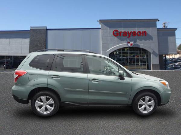 2015 Subaru Forester 4dr CVT 2 5i Premium PZEV - - by for sale in Knoxville, TN