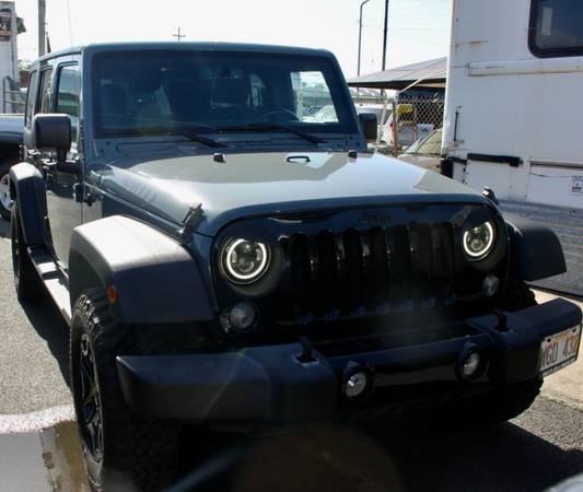 2015 Jeep Wrangler Unlimited Visit our website for sale in Honolulu, HI – photo 5