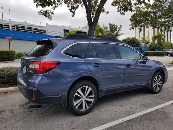 2018 Subaru Outback 2 5i Limited AWD CVT Lineartronic - cars & for sale in Hollywood, FL – photo 3