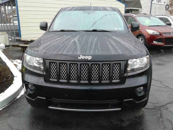 2012 Jeep Grand Cherokee Laredo 4x4 - - by dealer for sale in Bausman, PA – photo 2