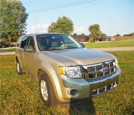 78K MILES__2010 FORD ESCAPE XLS *FWD* ONE OWNER''WARRANTY for sale in CAMPBELLSVLLE, IL – photo 8