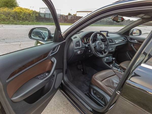 Audi Q3 - - by dealer - vehicle automotive sale for sale in Plainfield, IL – photo 14